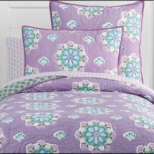 pottery barn brooklyn bed